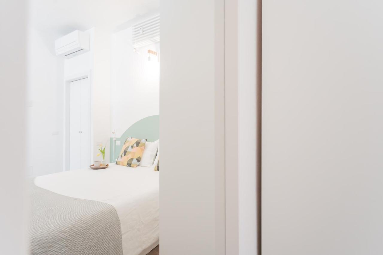 A Step From The Dome Apartment By Rent All Como Kültér fotó