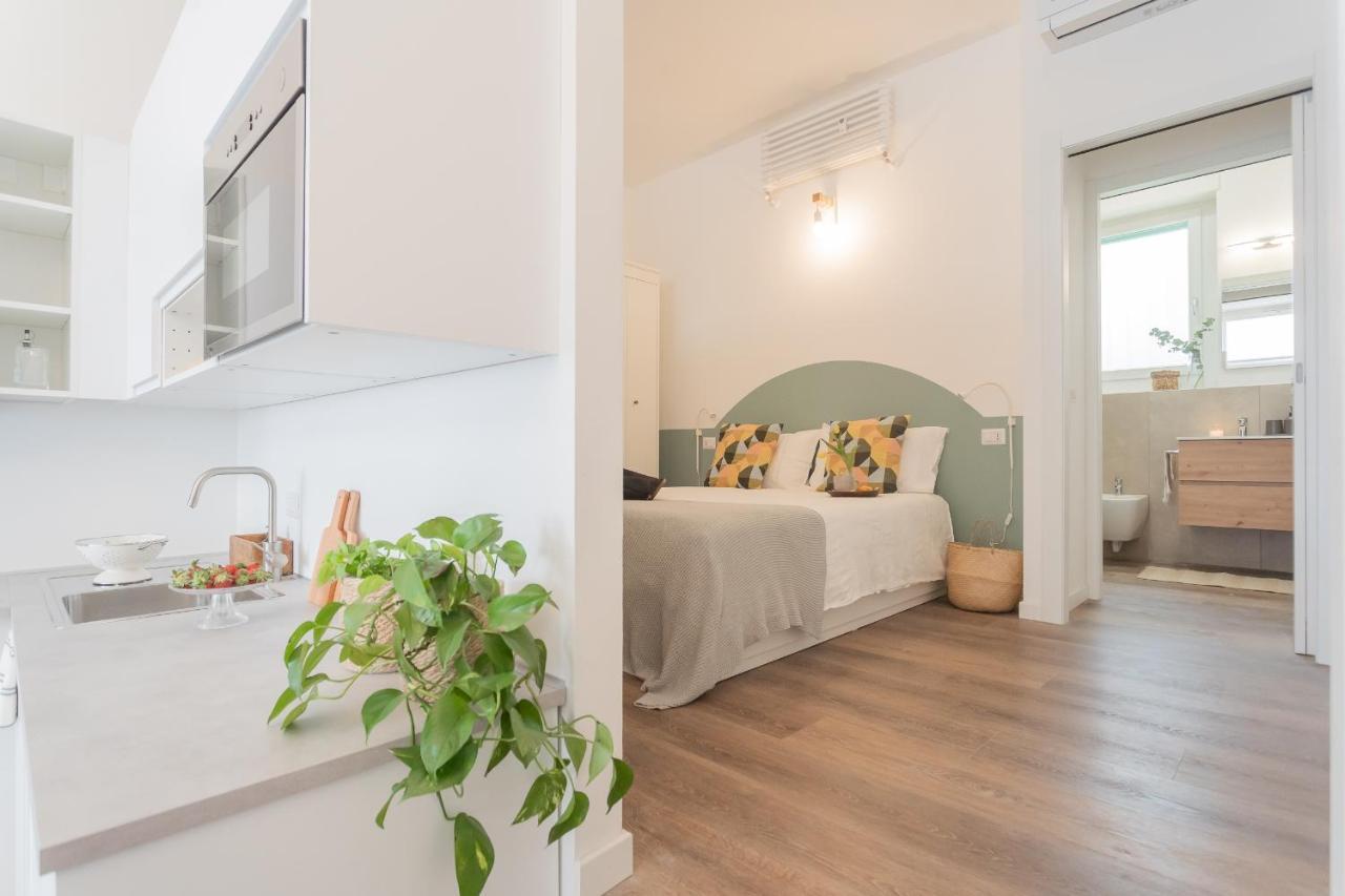 A Step From The Dome Apartment By Rent All Como Kültér fotó