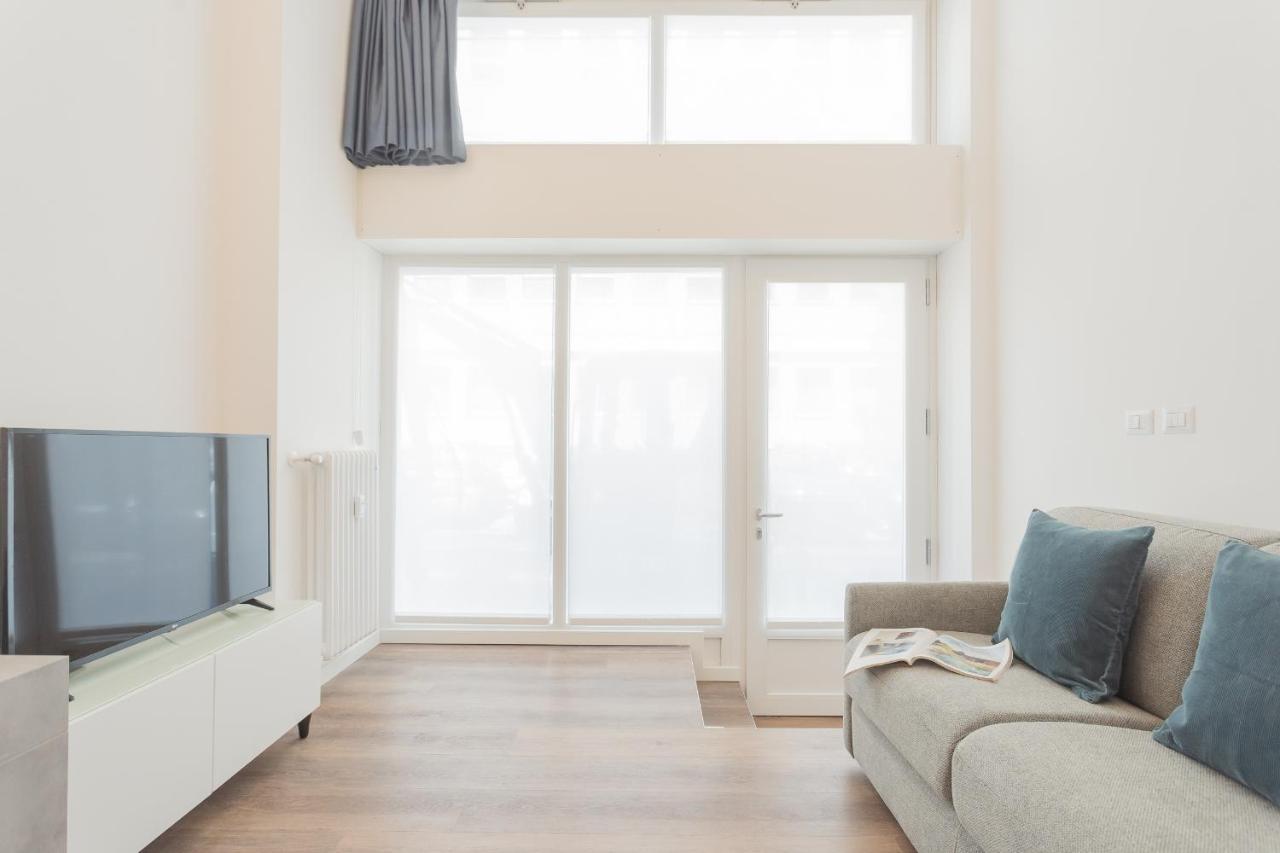 A Step From The Dome Apartment By Rent All Como Kültér fotó